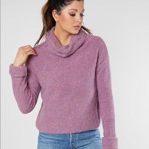 FREE PEOPLE PURPLE TURTLENECK BRAND NEW